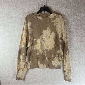 ABOUND Women's Tan Long Sleeve Crew Neck Tie Dye Pullover Sweatshirt XXS NWT.